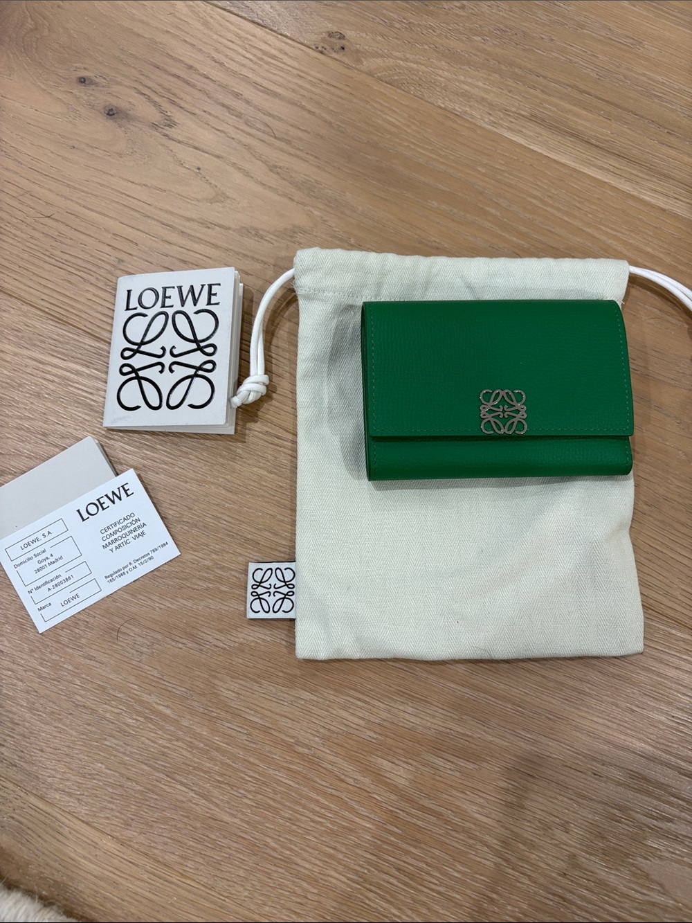 LOEWE vertical tri-fold anagram wallet
